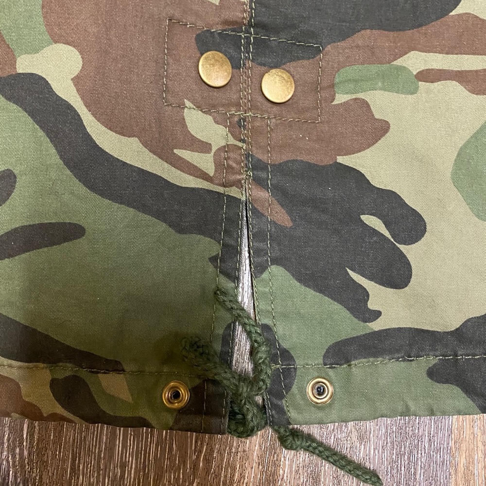 Charlotte Russe Camo Anorak Jacket - Picture 4 of 4